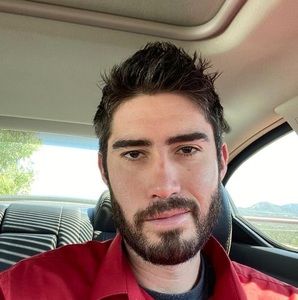 Meet your Posher, Aaron